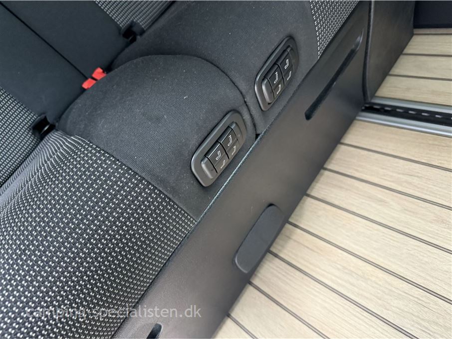 Mercedes Marcopolo / Viano V250D